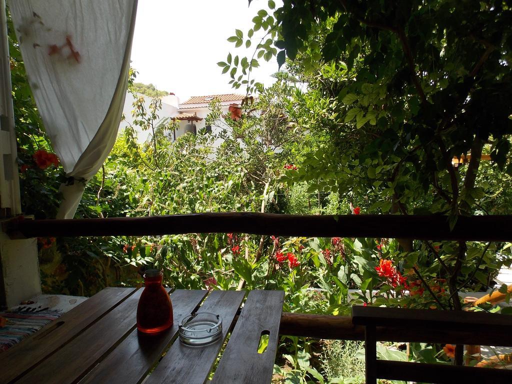 Stamatia'S Garden Hotel Agnontas Exterior foto